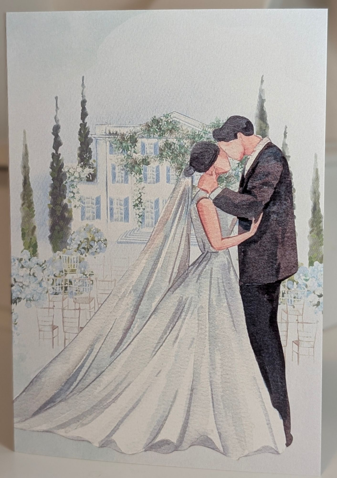 Kutsekunsti elegantne joonistatud pruutpaariga õnnitluskaart pulmadeks